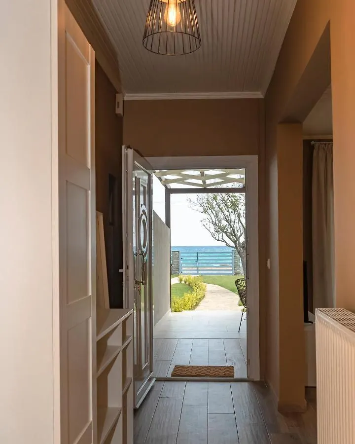 Holiday home Azzurro Seafront Houses Nea Kallikrateia